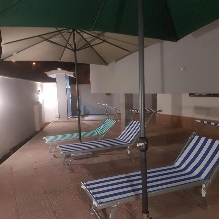 B&B Purple Italy Fiumicino Extérieur photo